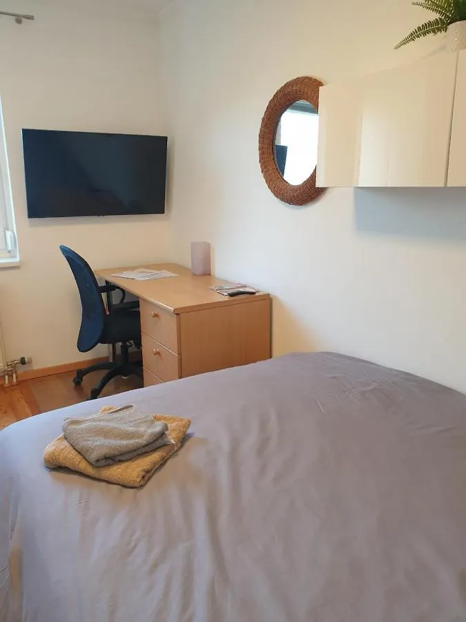 Town House Near Metro & Vienna City Center Alloggio in famiglia