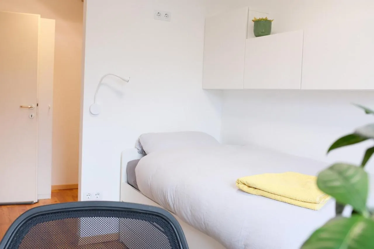 Town House Near Metro & Vienna City Center Homestay